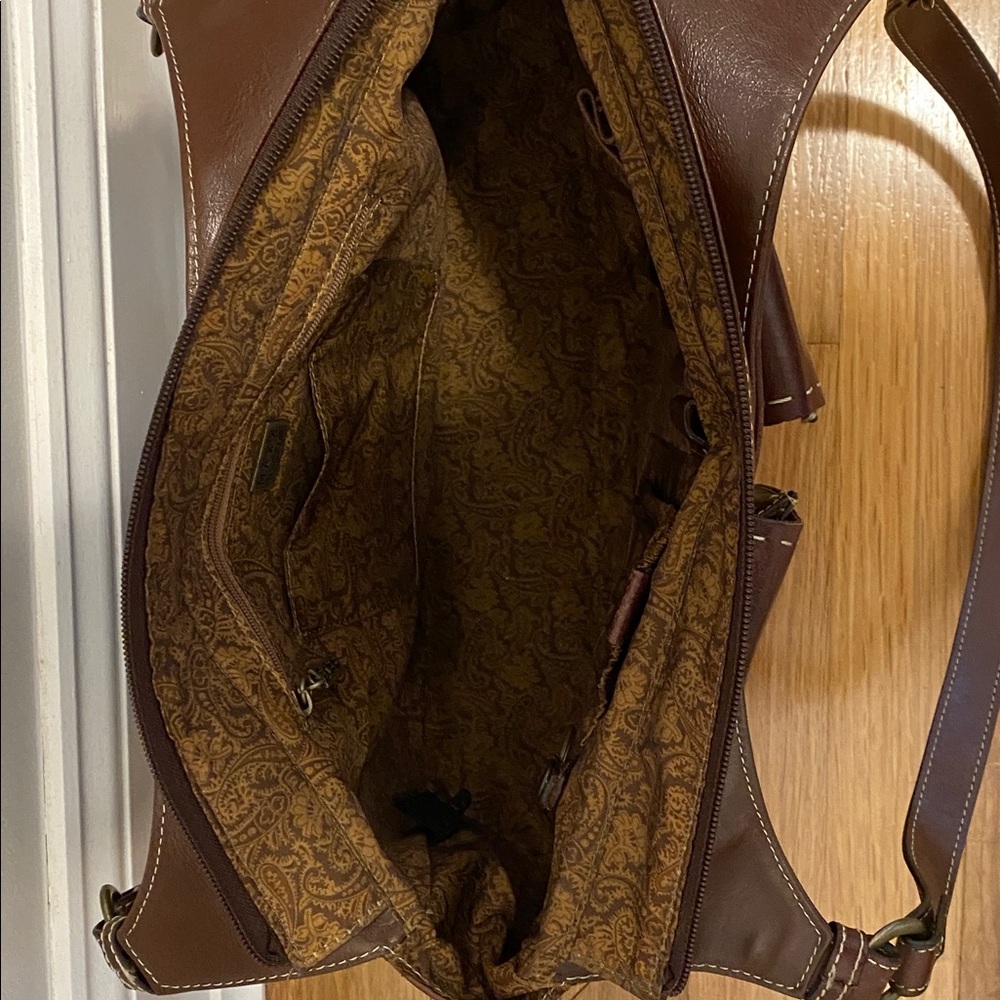 MAX New York Brown Leather Shoulder Bag - Picture 9 of 14